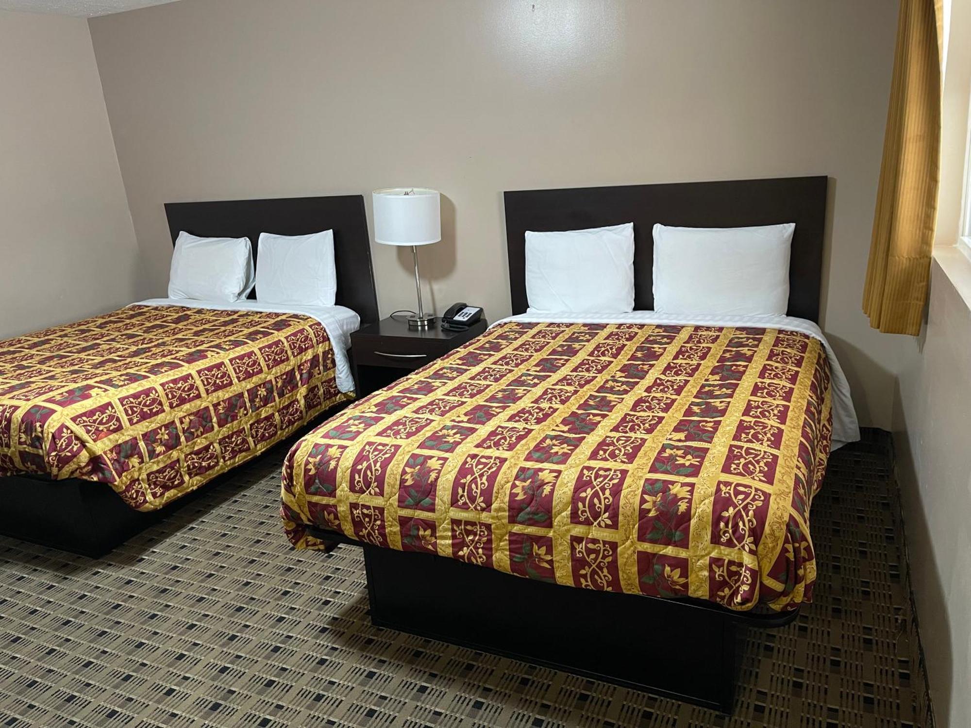 Economy Inn & Suites Ashtabula Εξωτερικό φωτογραφία