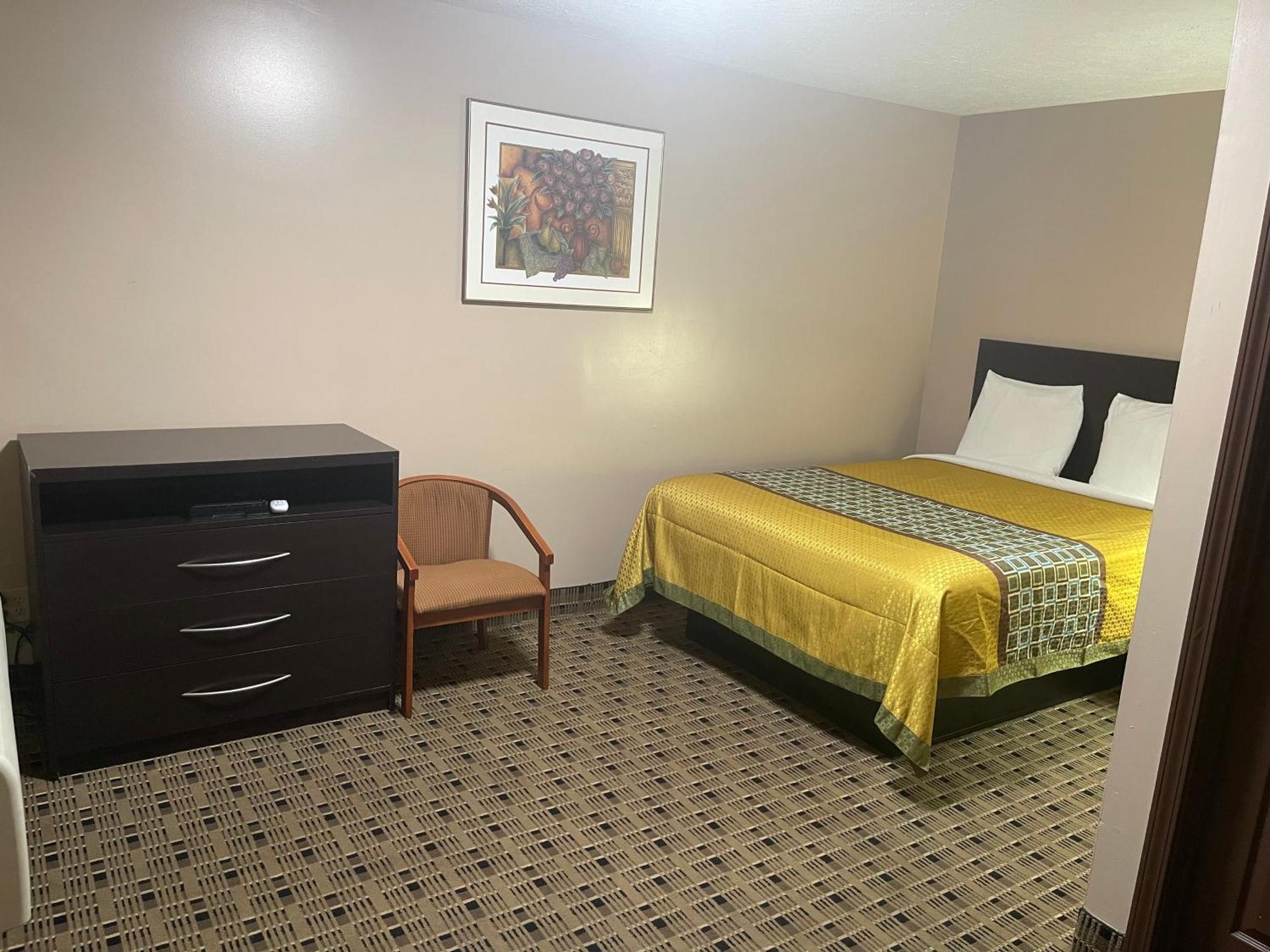 Economy Inn & Suites Ashtabula Εξωτερικό φωτογραφία