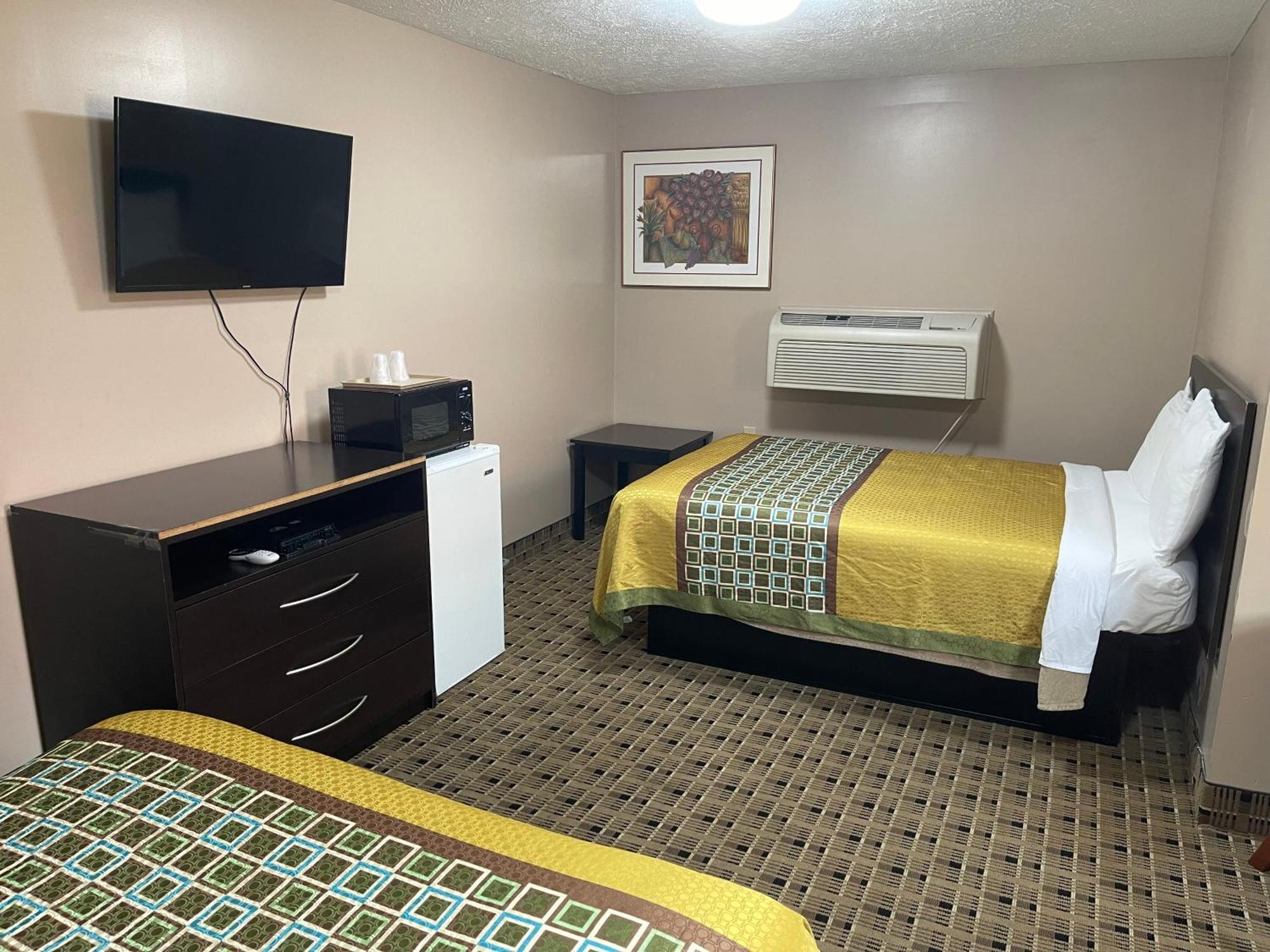 Economy Inn & Suites Ashtabula Εξωτερικό φωτογραφία