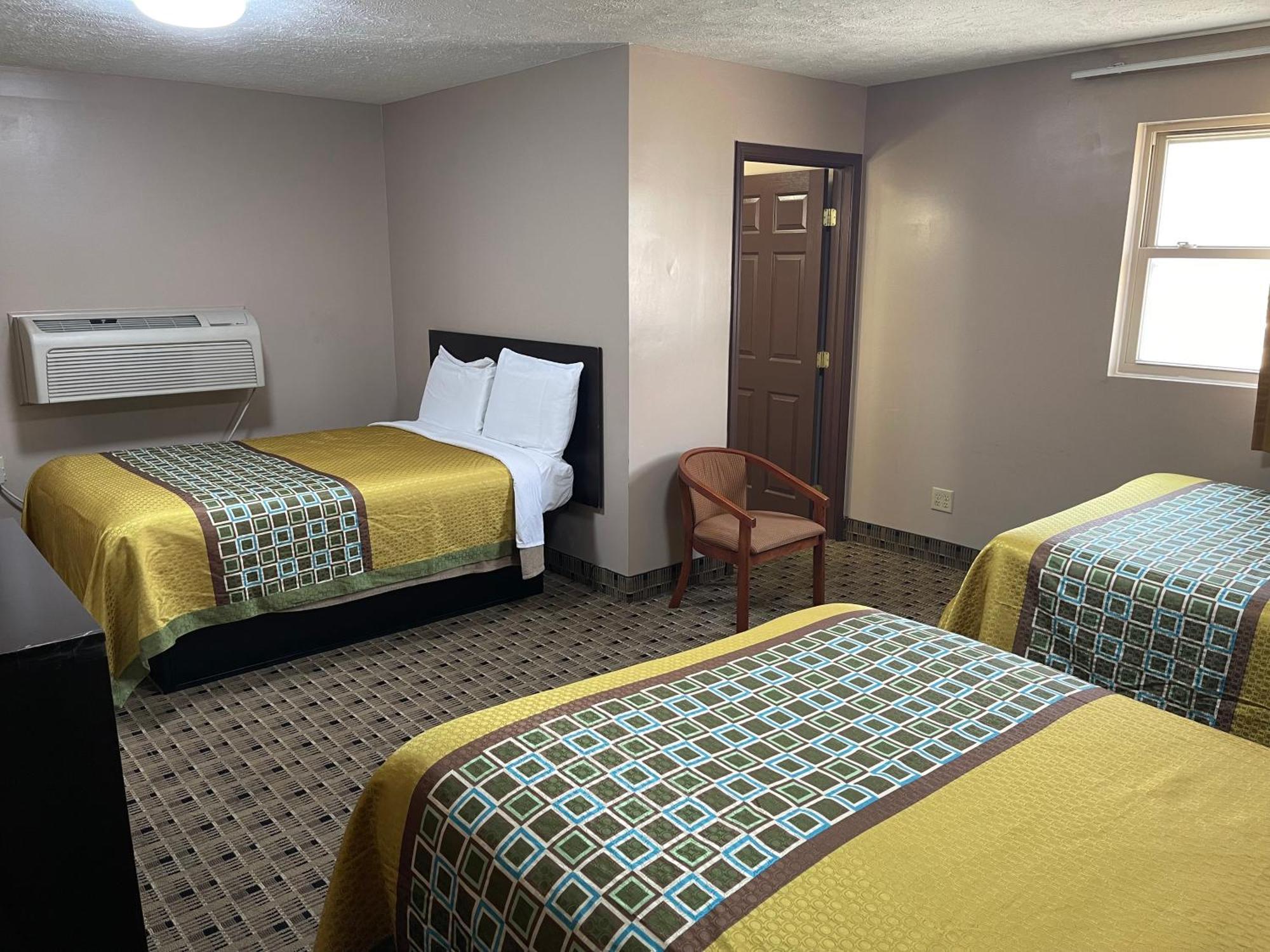 Economy Inn & Suites Ashtabula Εξωτερικό φωτογραφία